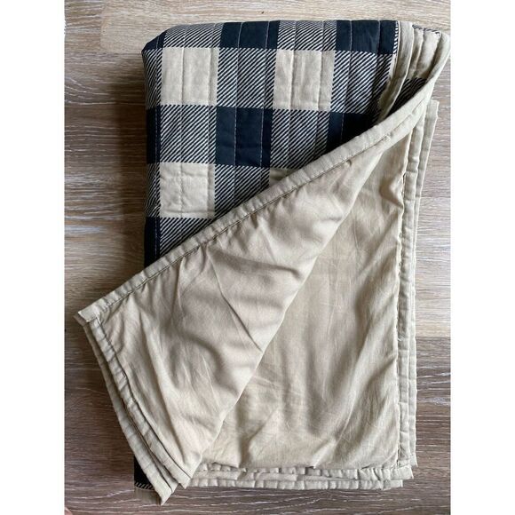 Buffalo plaid bed pillow shams - Picture 4 of 5